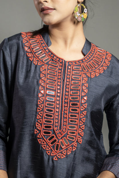 THREAD AND MIRROR WORK SILK KURTA