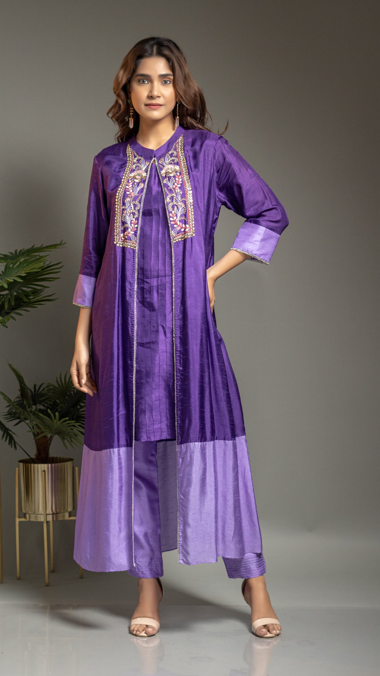 COLOR BLOCKING JACKET WITH KURTA AND PANTS