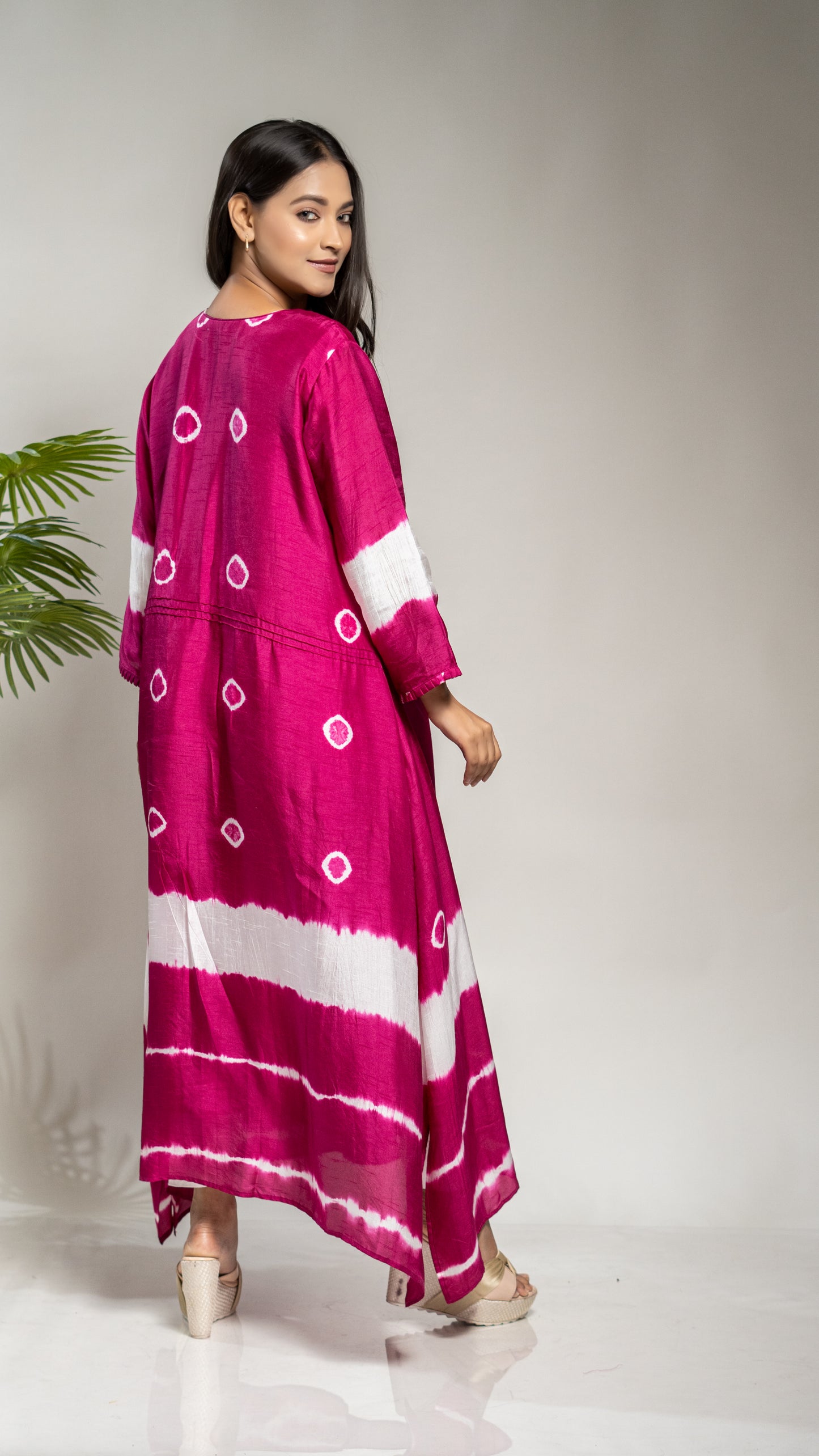 TIE & DYE A LINE TAIL CUT KURTA