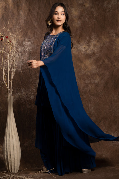 KAFTAN STYLE TUNIC PAIRED WITH SHARARA PANTS