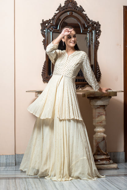 IVORY PEPLIM BLOUSE WITH TEXTURE LEHENGA