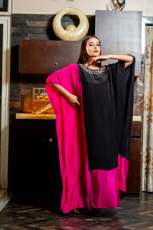 KAFTAN WITH COLOUR BLOCKIN